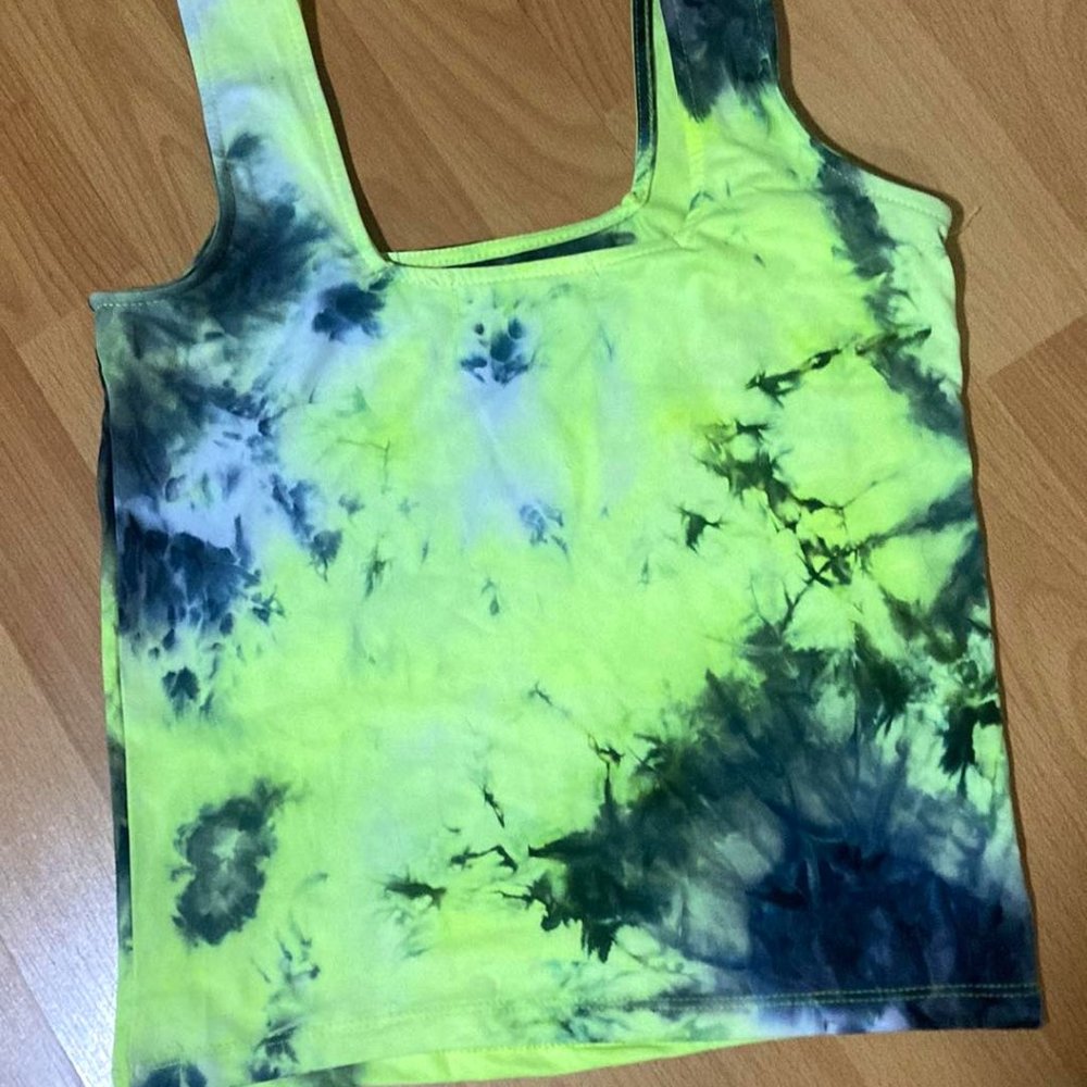 neon tie-dye tank top